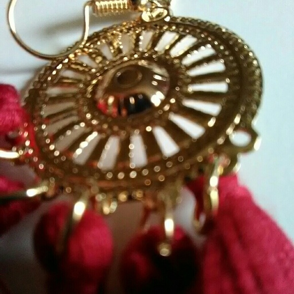 Women's Lovely Red Handmade Long Tassel Earrings - Picture 3 of 4